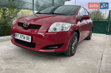 Хэтчбек Toyota Auris 2007 в Николаеве
