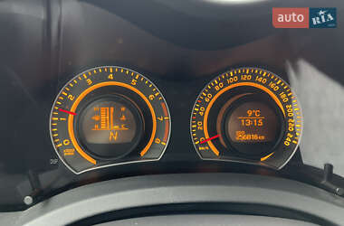 Хэтчбек Toyota Auris 2008 в 