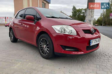 Хэтчбек Toyota Auris 2007 в Николаеве