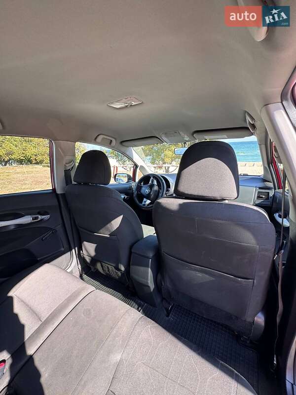 Хетчбек Toyota Auris 2010 в Чорноморську фото 18 Хетчбек Toyota Auris 2010 в Чорноморську