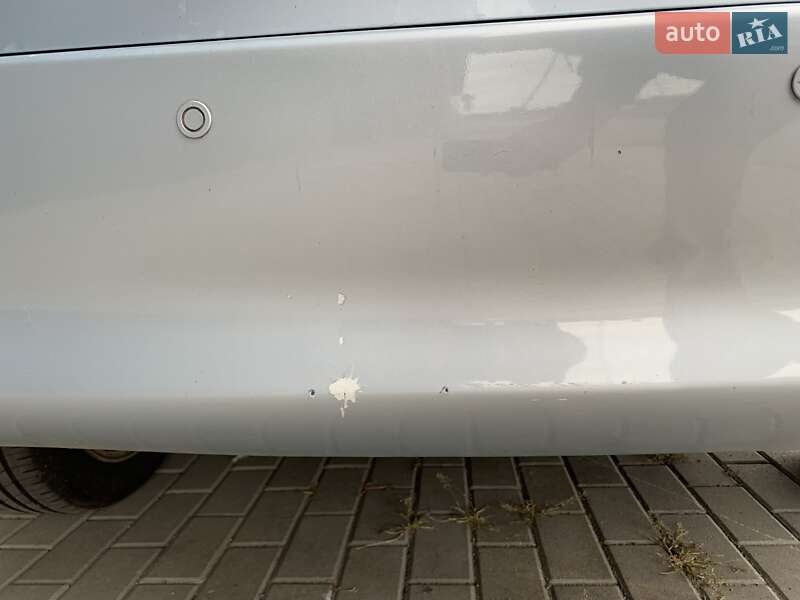 Хэтчбек Toyota Auris 2007 в Киеве