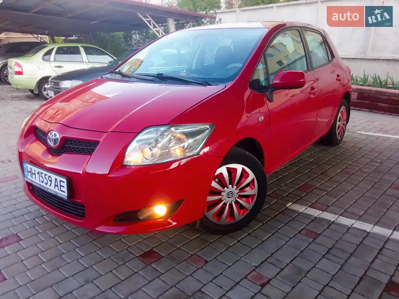 Toyota Auris