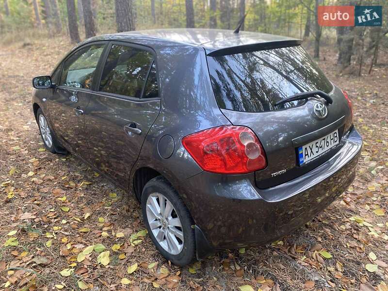 Хэтчбек Toyota Auris 2007 в Богодухове фото 5 Хэтчбек Toyota Auris 2007 в Богодухове