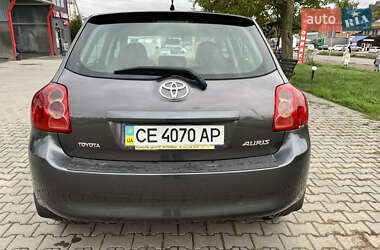 Хэтчбек Toyota Auris 2008 в 