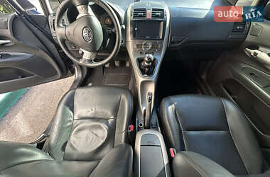 Хэтчбек Toyota Auris 2007 в 