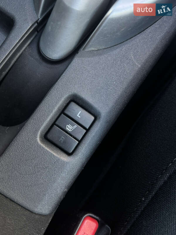 Хэтчбек Toyota Auris 2011 в Одессе фото 15 Хэтчбек Toyota Auris 2011 в Одессе