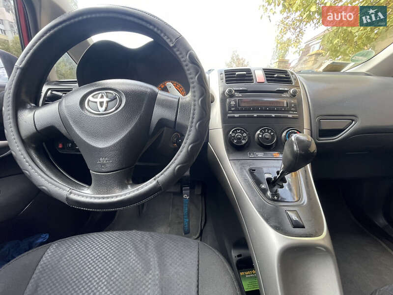 Хэтчбек Toyota Auris 2007 в Николаеве фото 10 Хэтчбек Toyota Auris 2007 в Николаеве