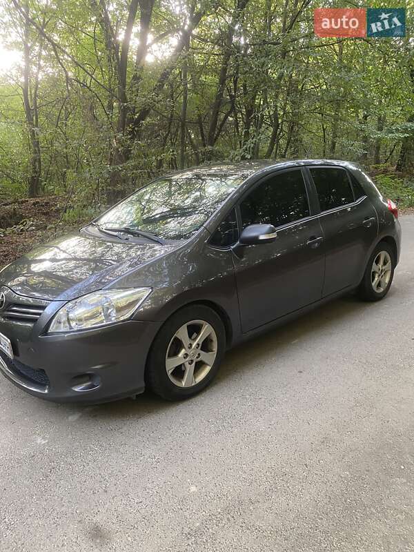 Хэтчбек Toyota Auris 2011 в Иршаве фото 3 Хэтчбек Toyota Auris 2011 в Иршаве