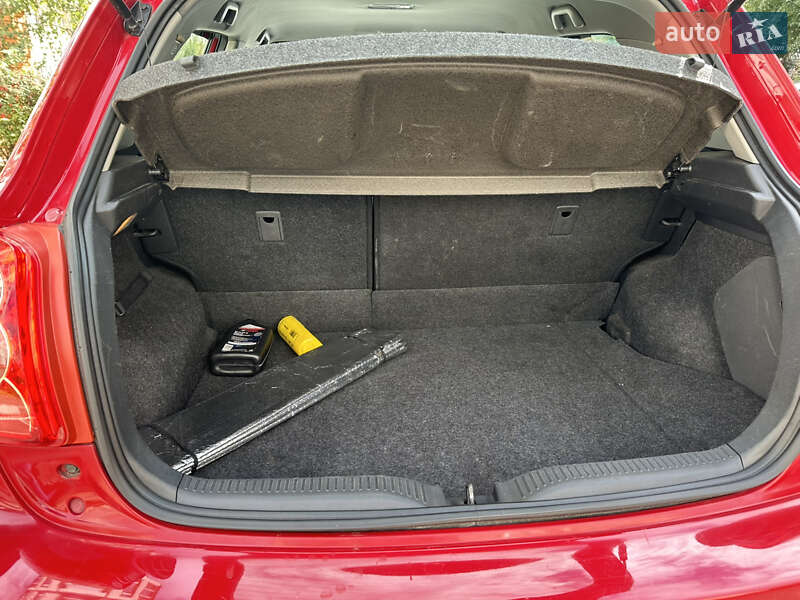 Хэтчбек Toyota Auris 2009 в Одессе