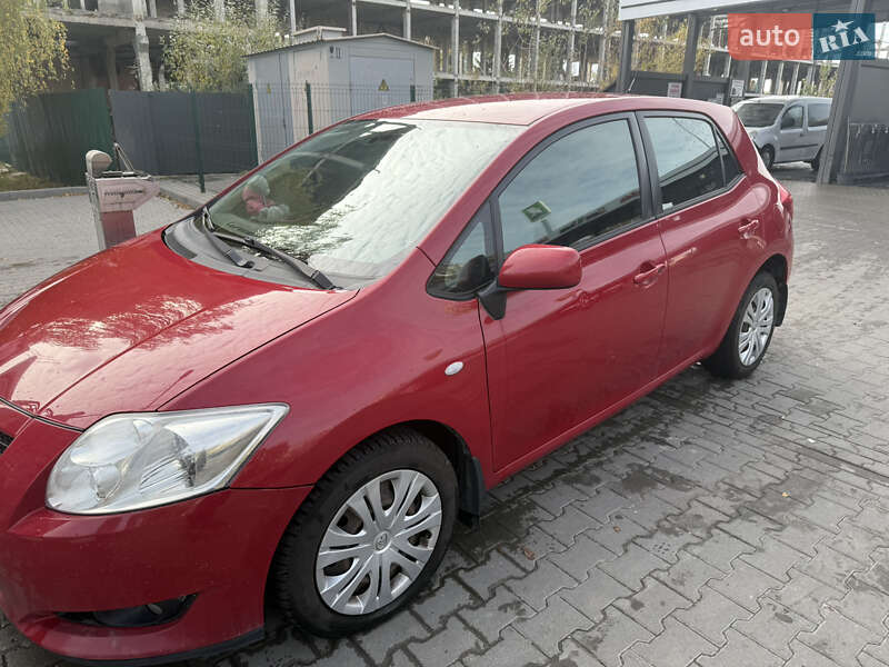 Хетчбек Toyota Auris 2007 в Львові