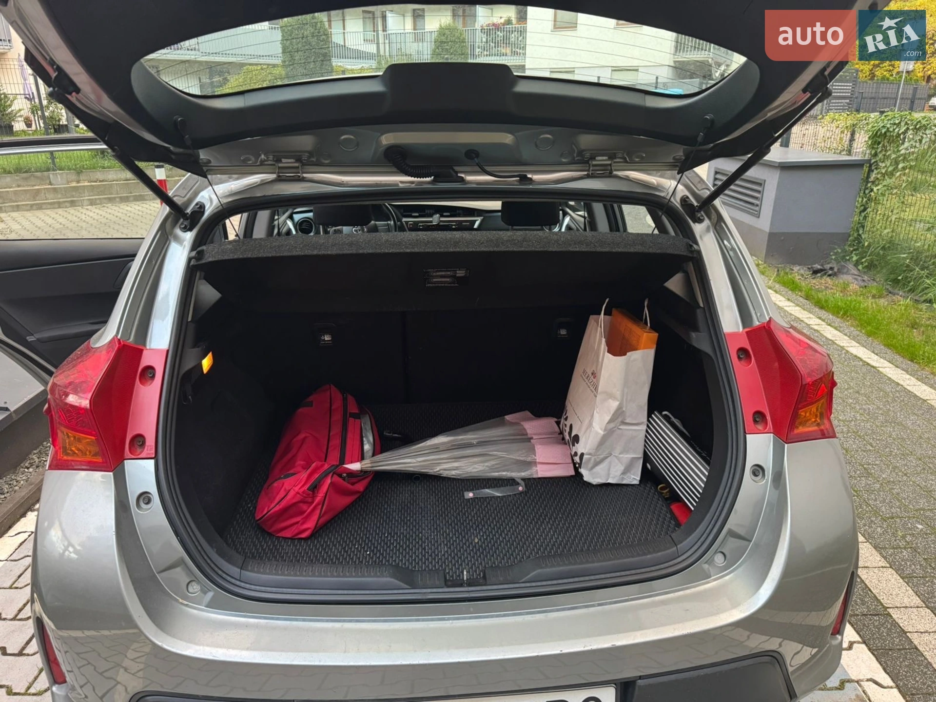 2013 Toyota Auris - мініатюра 17
