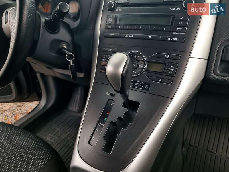 Хэтчбек Toyota Auris 2011 в Виннице фото 32 Хэтчбек Toyota Auris 2011 в Виннице