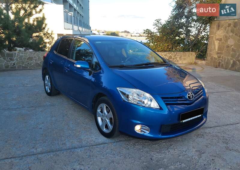 Хэтчбек Toyota Auris 2012 в Одессе фото 8 Хэтчбек Toyota Auris 2012 в Одессе