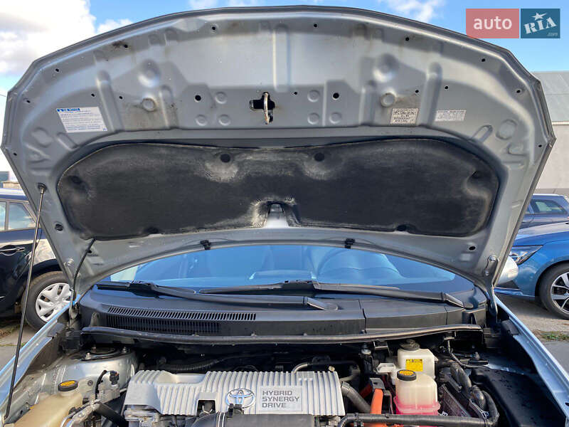 Хэтчбек Toyota Auris 2011 в Ровно фото 4 Хэтчбек Toyota Auris 2011 в Ровно