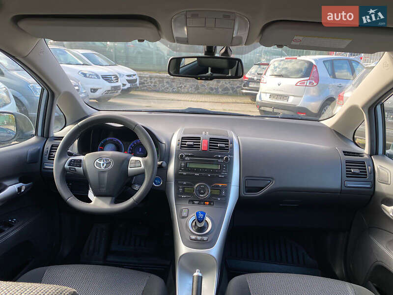 Хэтчбек Toyota Auris 2011 в Ровно фото 38 Хэтчбек Toyota Auris 2011 в Ровно
