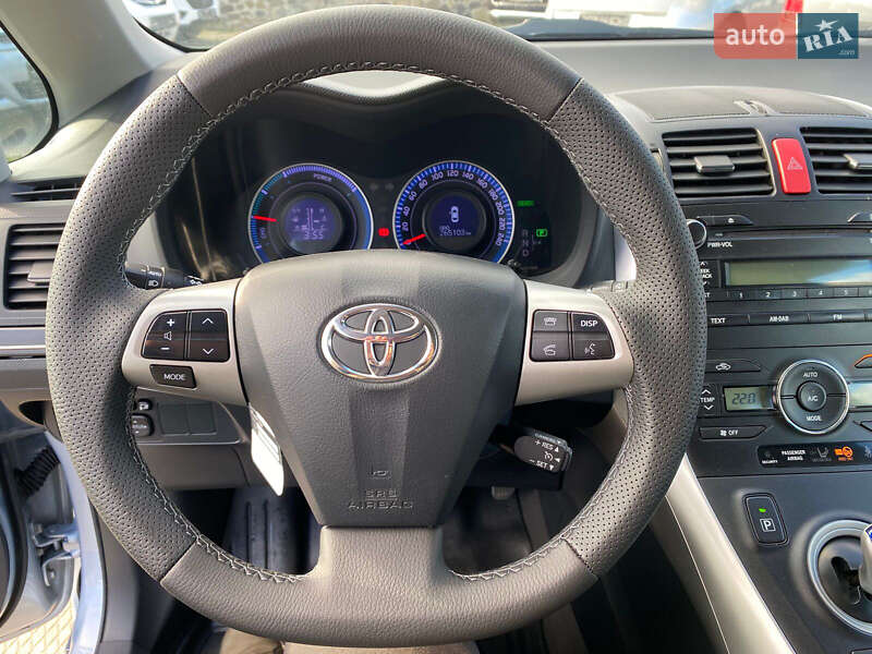 Хэтчбек Toyota Auris 2011 в Ровно фото 64 Хэтчбек Toyota Auris 2011 в Ровно