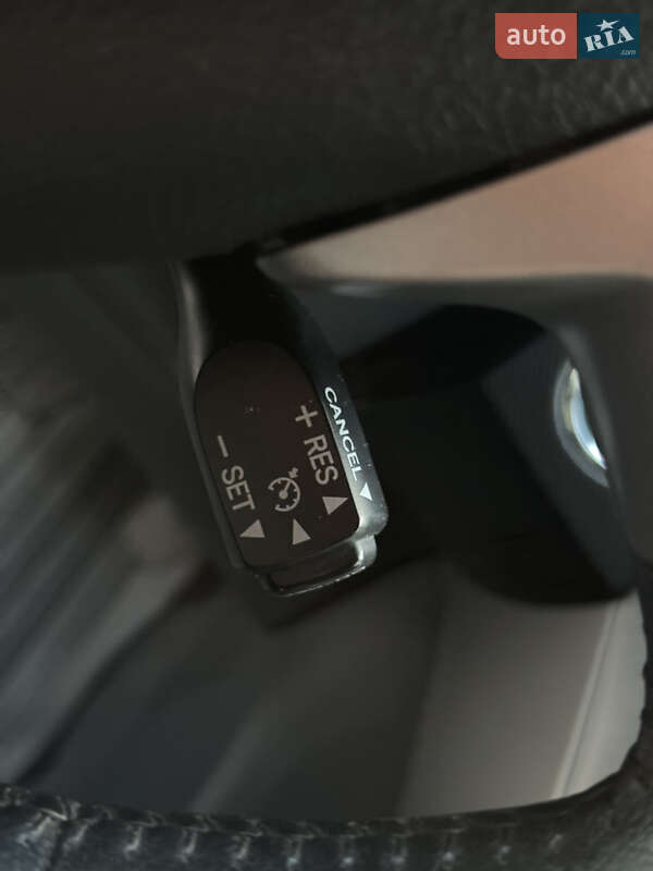 Хэтчбек Toyota Auris 2008 в Киеве фото 27 Хэтчбек Toyota Auris 2008 в Киеве