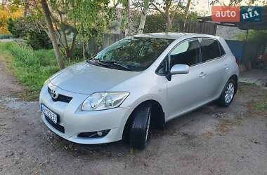 Хэтчбек Toyota Auris 2008 в Харькове