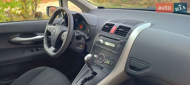 Хэтчбек Toyota Auris 2010 в Вышгороде фото 14 Хэтчбек Toyota Auris 2010 в Вышгороде