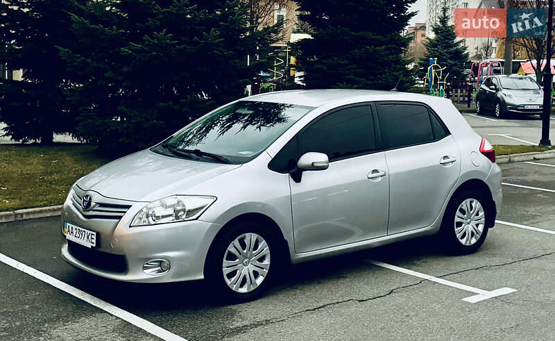 Хэтчбек Toyota Auris 2010 в Киеве фото 5 Хэтчбек Toyota Auris 2010 в Киеве