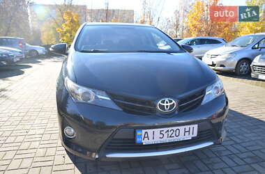 Хетчбек Toyota Auris 2014 в Києві