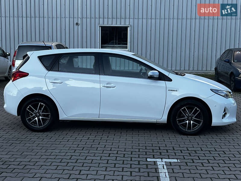 Хэтчбек Toyota Auris 2013 в Луцке фото 7 Хэтчбек Toyota Auris 2013 в Луцке