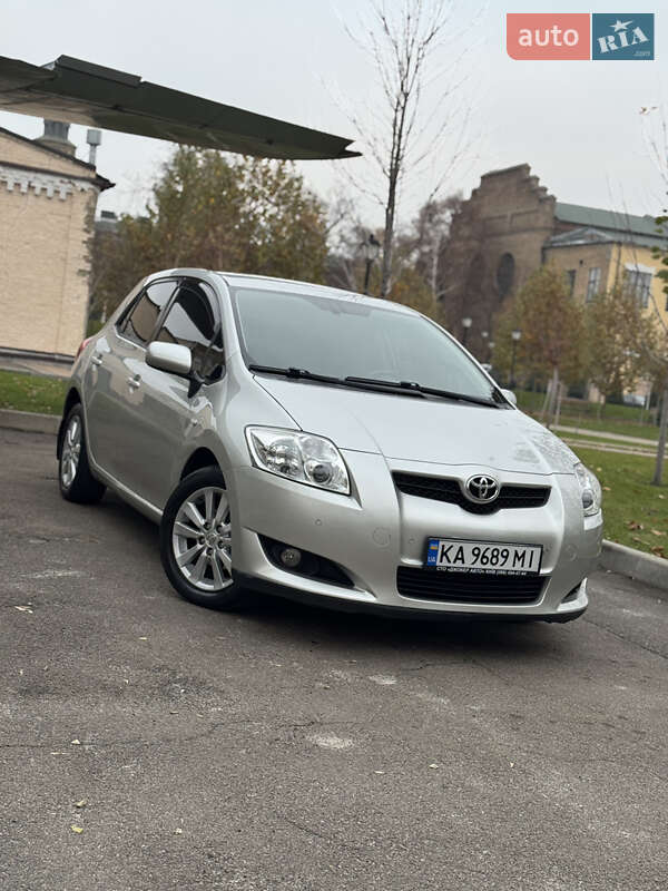 Хэтчбек Toyota Auris 2008 в Киеве фото 4 Хэтчбек Toyota Auris 2008 в Киеве