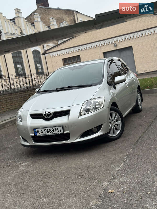 Хэтчбек Toyota Auris 2008 в Киеве фото 10 Хэтчбек Toyota Auris 2008 в Киеве