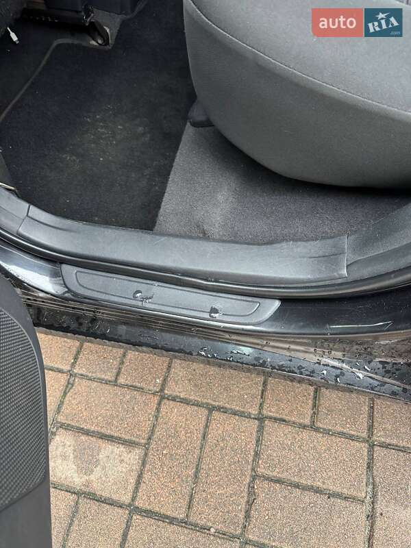 Хетчбек Toyota Auris 2007 в Києві