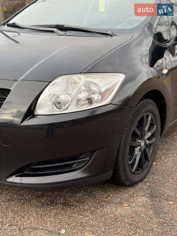 Хэтчбек Toyota Auris 2007 в Борисполе фото 2 Хэтчбек Toyota Auris 2007 в Борисполе