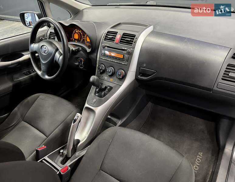 Хэтчбек Toyota Auris 2008 в Киеве фото 27 Хэтчбек Toyota Auris 2008 в Киеве