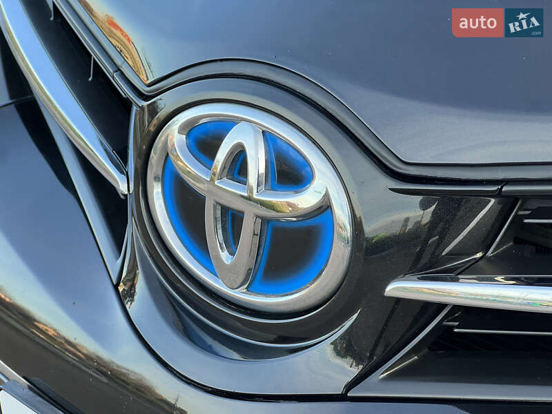 Универсал Toyota Auris 2014 в Житомире фото 16 Универсал Toyota Auris 2014 в Житомире