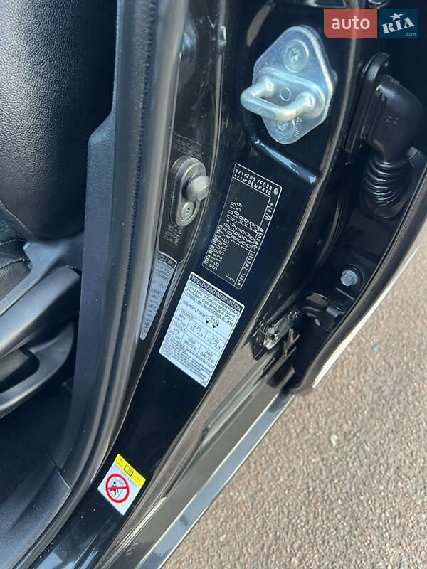 Универсал Toyota Auris 2014 в Житомире фото 78 Универсал Toyota Auris 2014 в Житомире