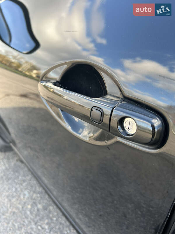 Хэтчбек Toyota Auris 2008 в Кропивницком фото 12 Хэтчбек Toyota Auris 2008 в Кропивницком