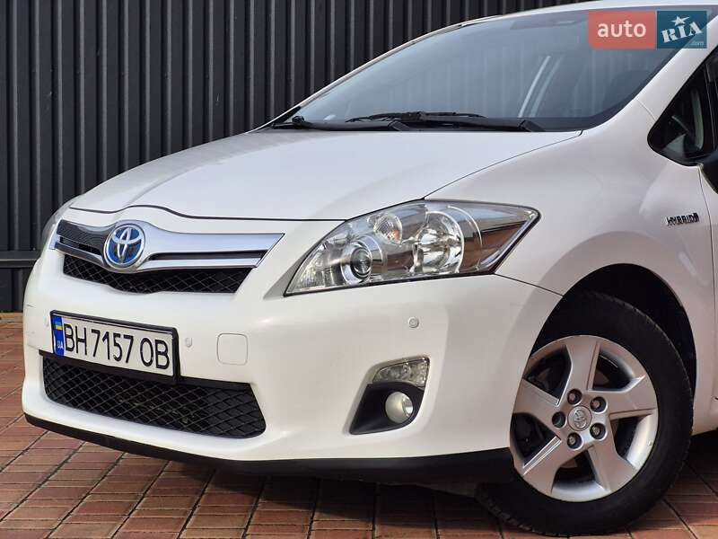 Хетчбек Toyota Auris 2011 в Одесі