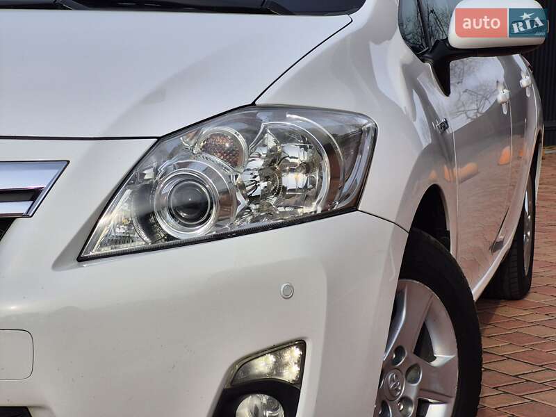Хетчбек Toyota Auris 2011 в Одесі