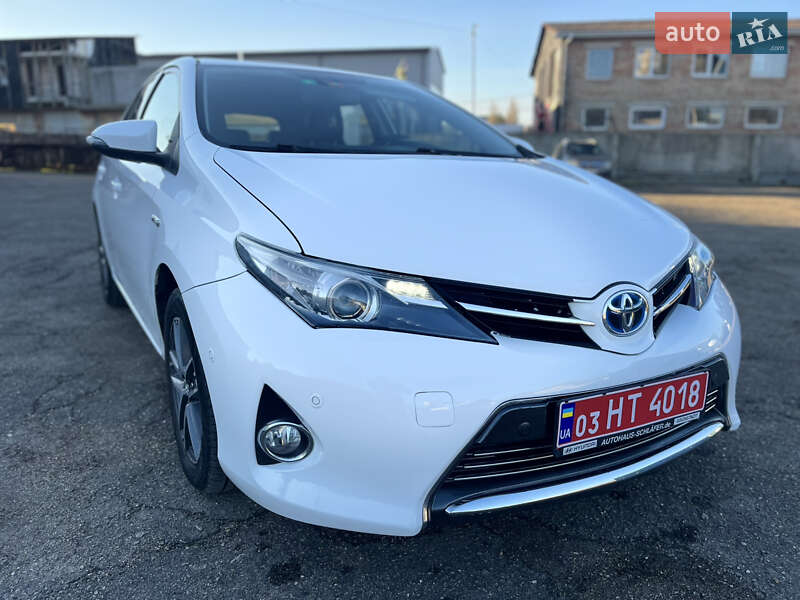 Хэтчбек Toyota Auris 2013 в Луцке фото 15 Хэтчбек Toyota Auris 2013 в Луцке