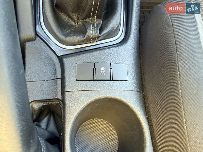 Универсал Toyota Auris 2016 в Львове фото 21 Универсал Toyota Auris 2016 в Львове