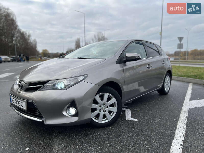 Хетчбек Toyota Auris 2013 в Вінниці