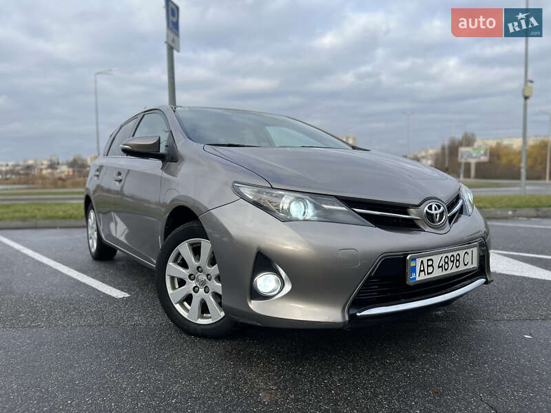 Хетчбек Toyota Auris 2013 в Вінниці