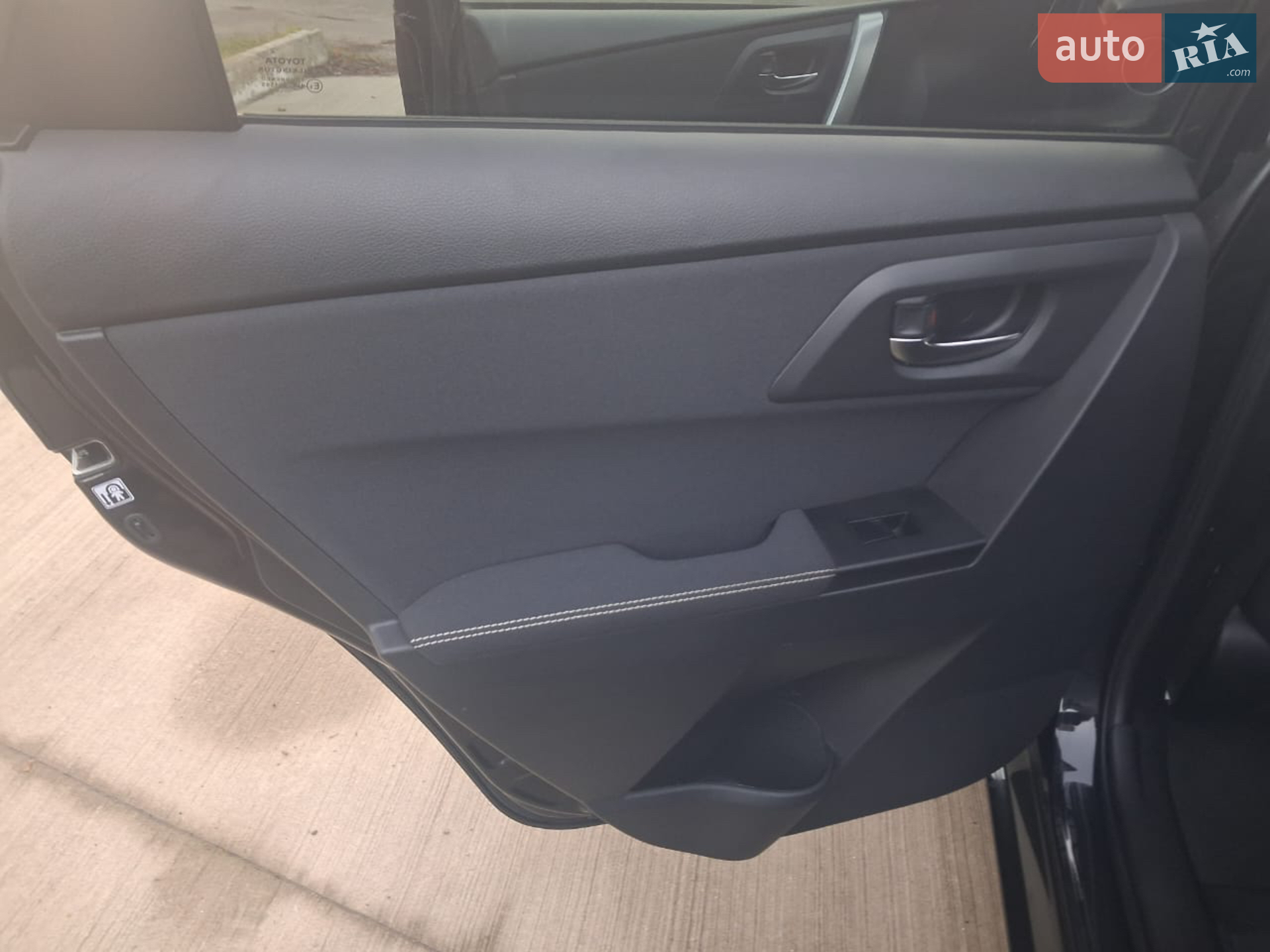 2015 Toyota Auris - мініатюра 24