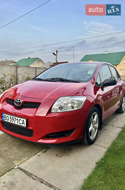 Хэтчбек Toyota Auris 2008 в Копычинце