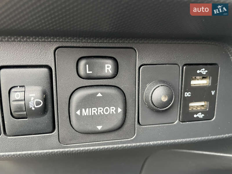 Хетчбек Toyota Auris 2008 в Києві