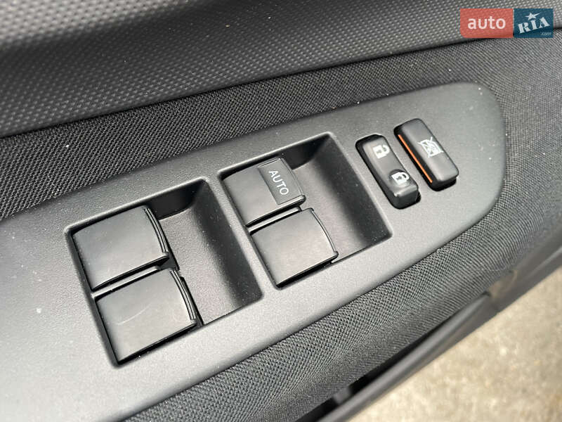 Хетчбек Toyota Auris 2008 в Києві