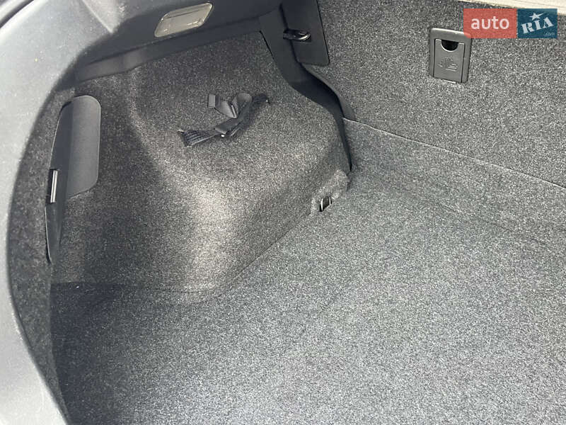 Хетчбек Toyota Auris 2008 в Києві