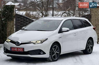 Универсал Toyota Auris 2017 в Луцке
