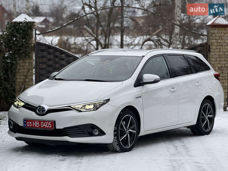 Toyota Auris 2017