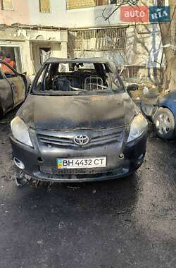 Хэтчбек Toyota Auris 2010 в Одессе