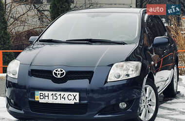 Хэтчбек Toyota Auris 2008 в Одессе