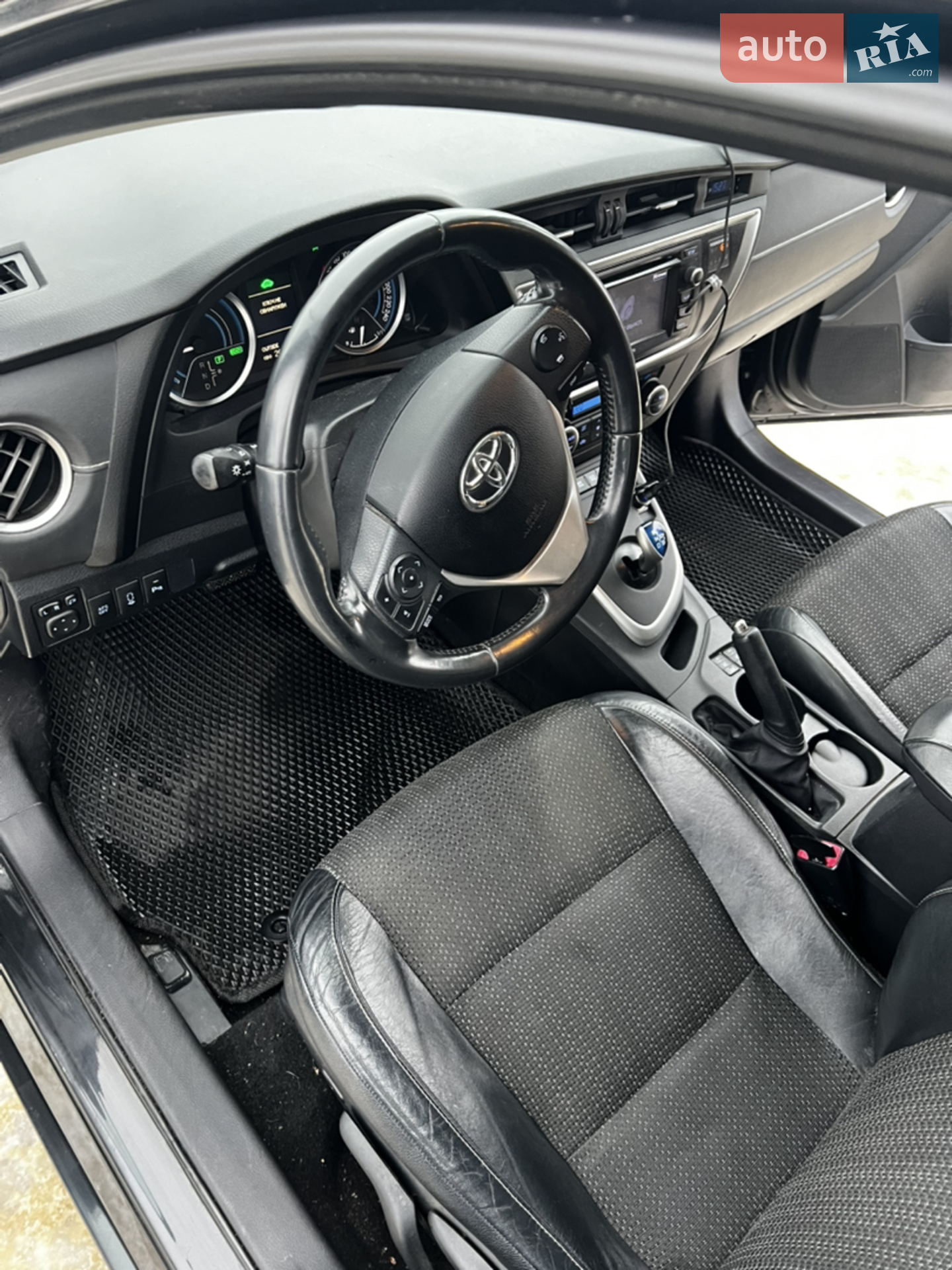 2013 Toyota Auris - мініатюра 18